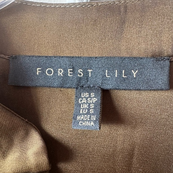 Forever New Green Long Sleeve Wrap Dress - Picture 2 of 16